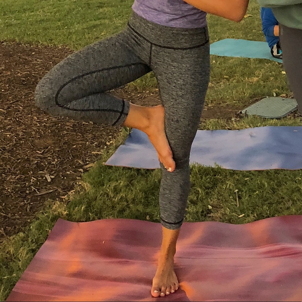 Lululemon Wunder Under crop